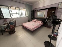 Blk 221 Bukit Batok East Avenue 3 (Bukit Batok), HDB Executive #470419251